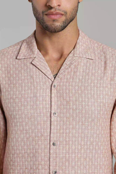 close up view of the pink jacquard shirt